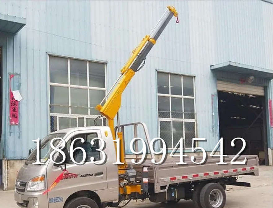铁山区随车吊机12V液压车载吊 多功能液压伸缩吊改装那里有随车吊机电动葫芦 多功能液压伸缩吊